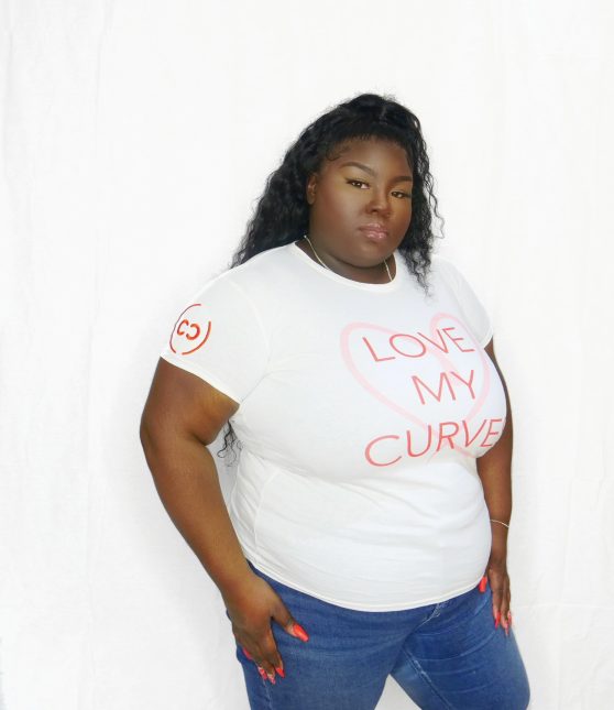 Curvy Club Love My Curves T-Shirt side View